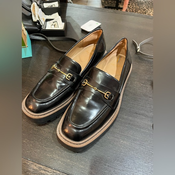 Sam Edelman Black Loafers with Gold Accents - Picture 1 of 6